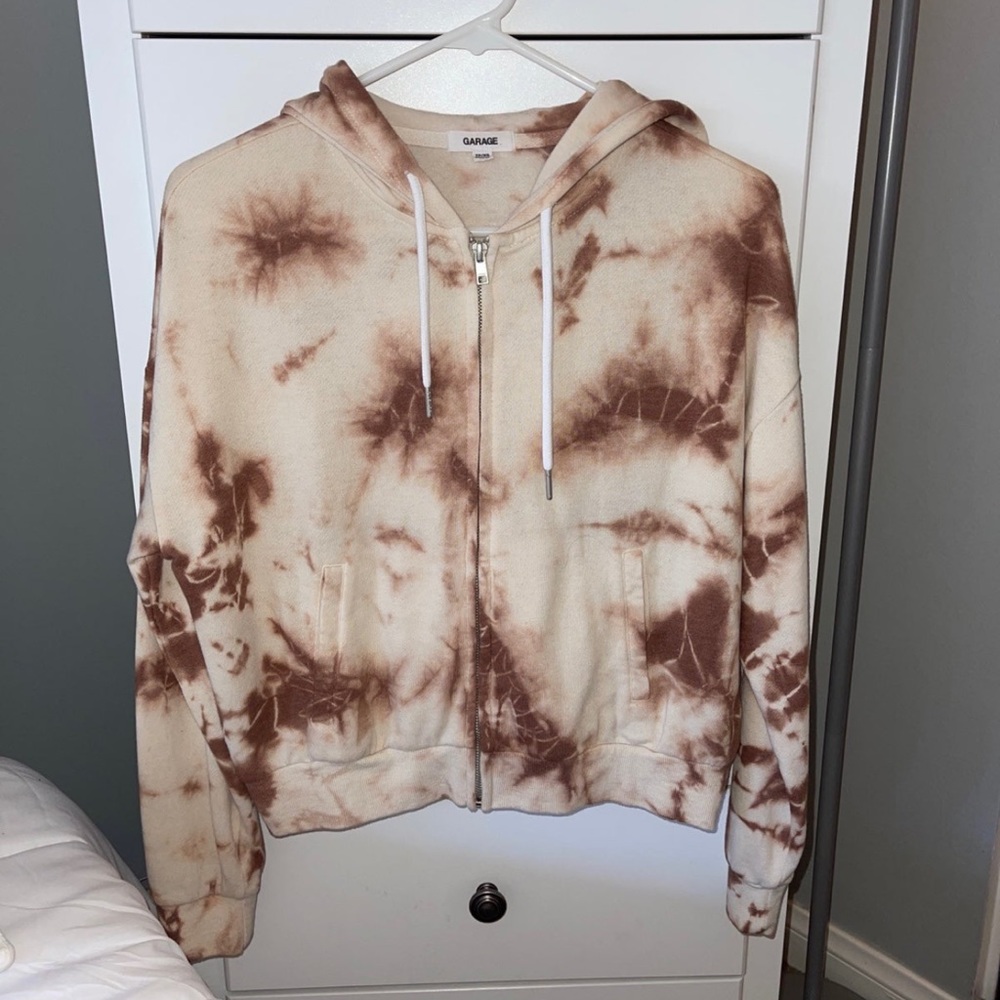 Garage tie dye zip up
